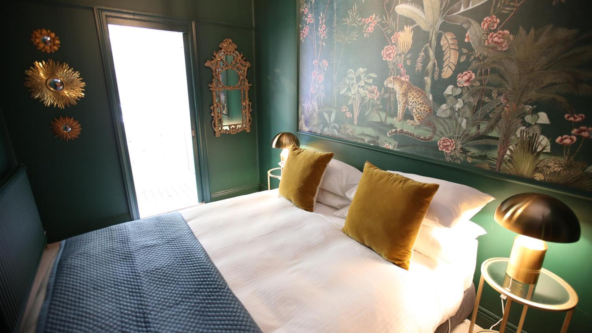 Victoria And Albert Guesthouse Bagian luar foto