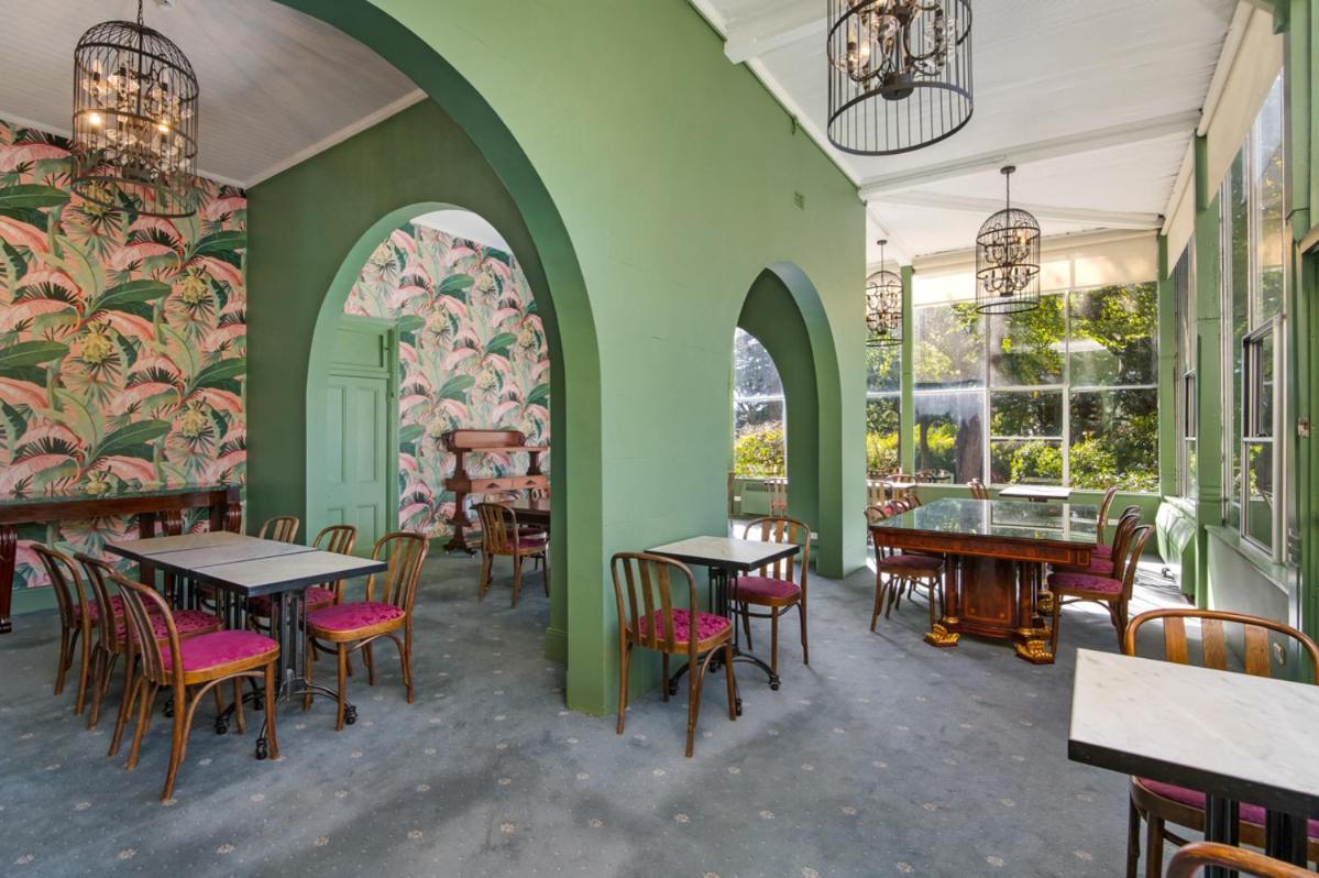 Victoria And Albert Guesthouse Bagian luar foto