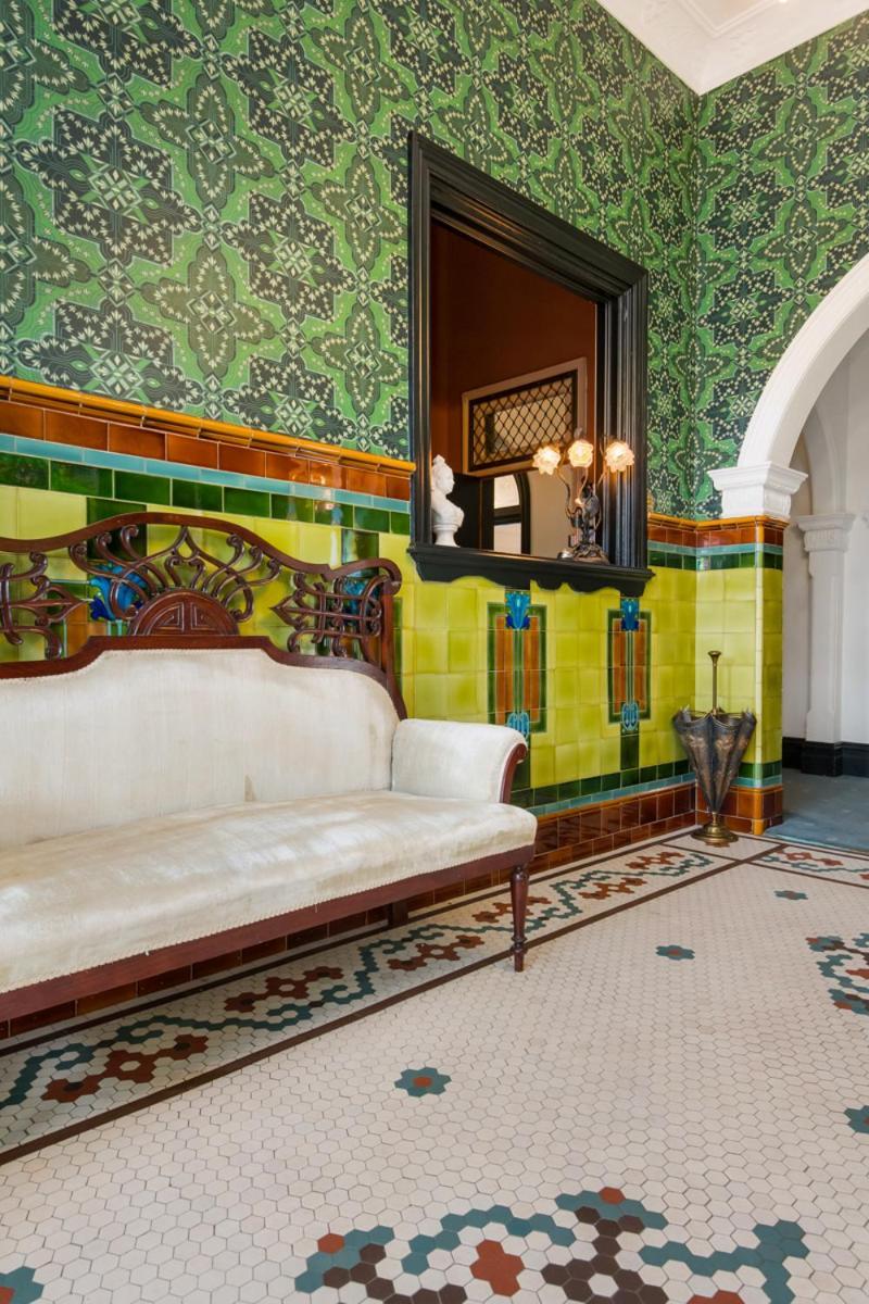 Victoria And Albert Guesthouse Bagian luar foto